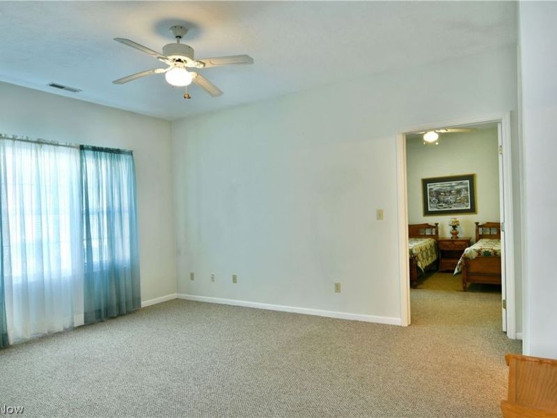 38 Woodland Chase Boulevard, Niles, OH 44446 Photo 31