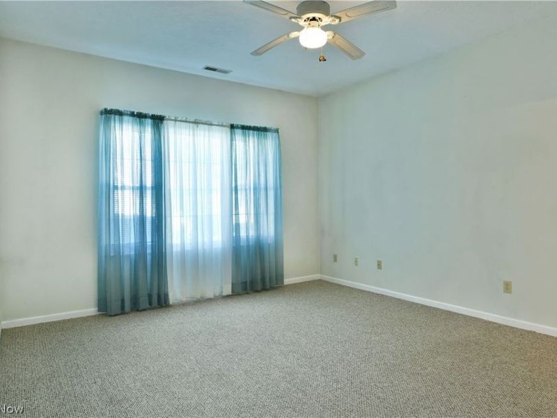 38 Woodland Chase Boulevard, Niles, OH 44446 Photo 32