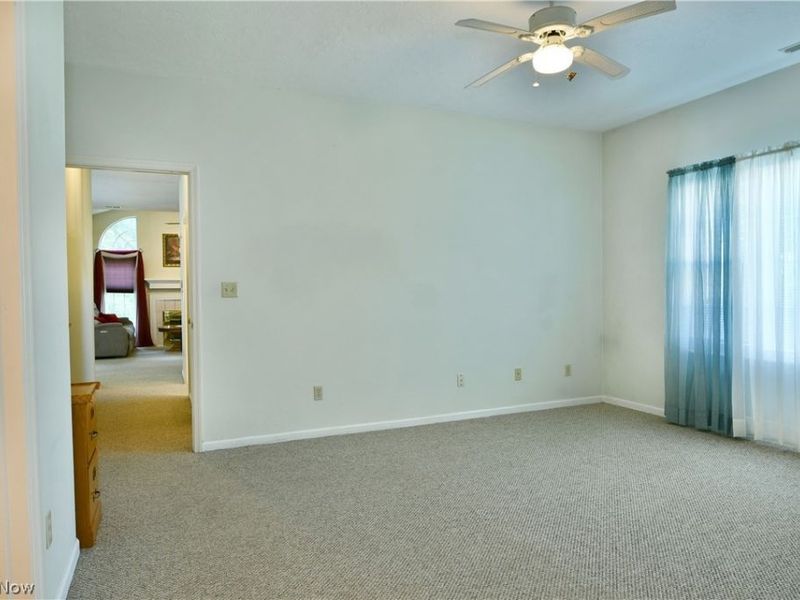 38 Woodland Chase Boulevard, Niles, OH 44446 Photo 35