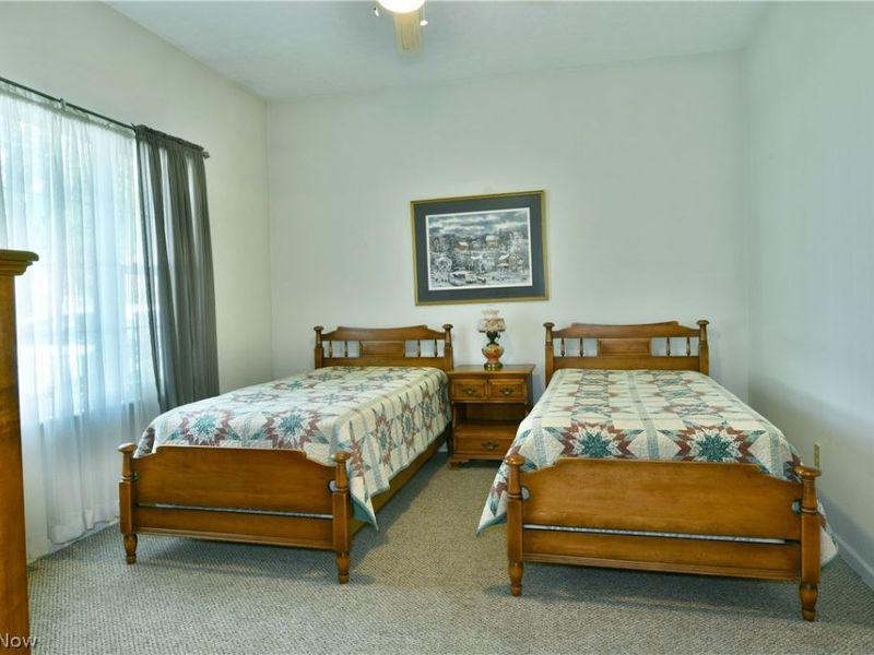 38 Woodland Chase Boulevard, Niles, OH 44446 Photo 41