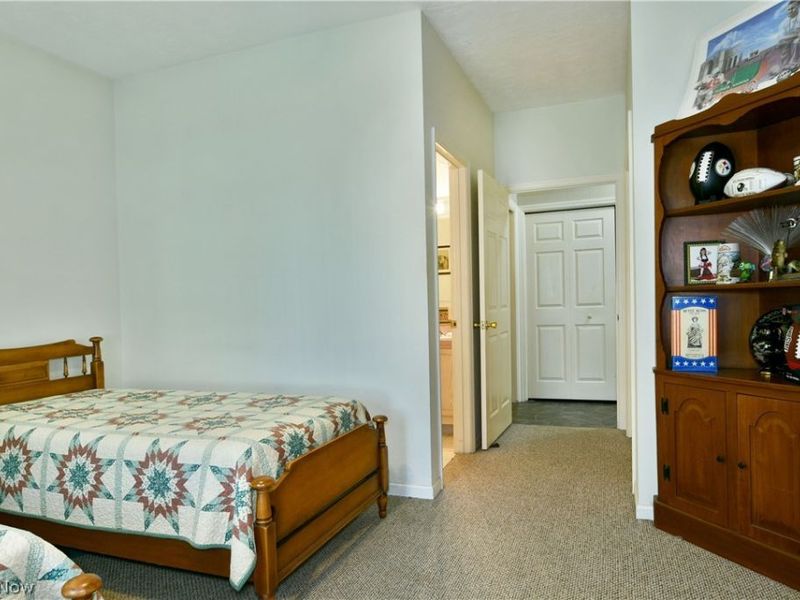 38 Woodland Chase Boulevard, Niles, OH 44446 Photo 42