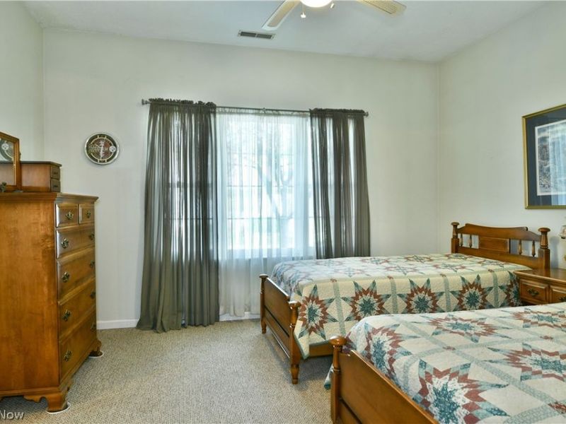 38 Woodland Chase Boulevard, Niles, OH 44446 Photo 43