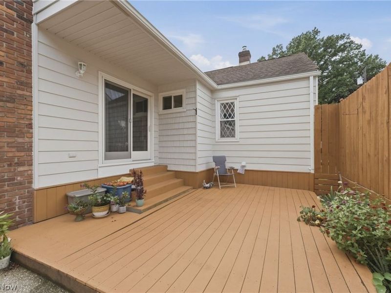 1956 Goodyear Boulevard, Akron, OH 44305 Photo 28