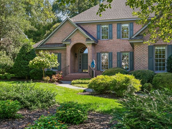 100 Eastbury , Williamsburg, VA 23188