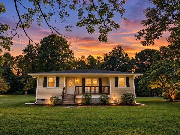 155 Rubys Lane, Shacklefords, VA 23156