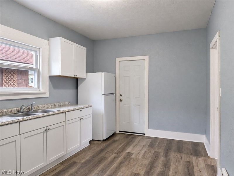 864 10th Street NE, Massillon, OH 44646 Photo 6