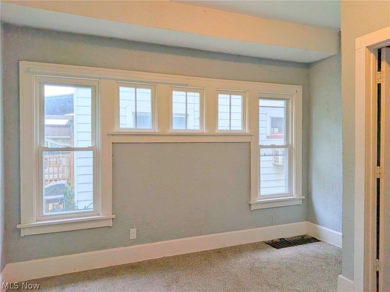 864 10th Street NE, Massillon, OH 44646 Photo 8
