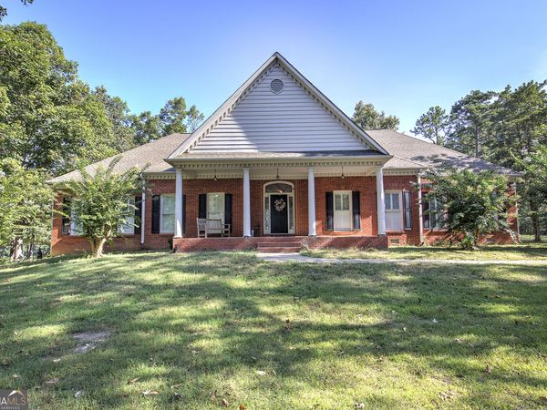 220 Connesena Road, Kingston, GA 30145
