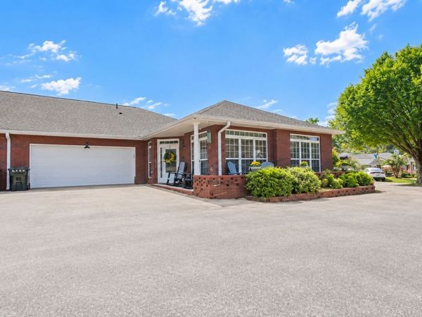 4232 Pondview Way, Oakwood, GA 30566