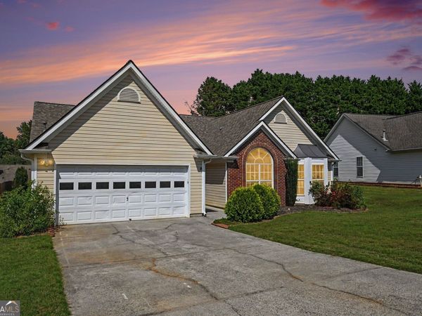 4015 McPherson Drive, Acworth, GA 30101