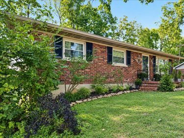 2437 Butternut Hill Court, Lexington, KY 40509
