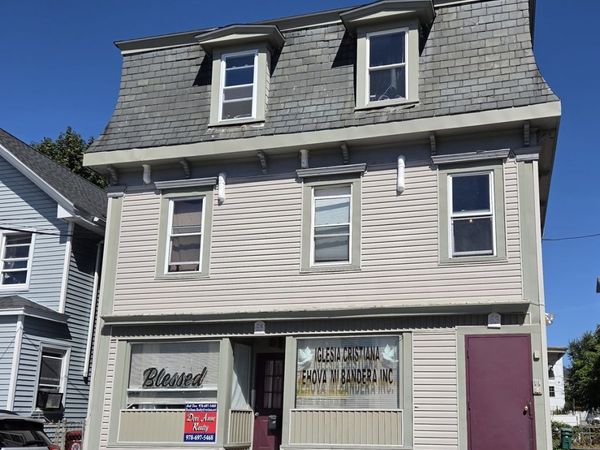 63-65 Lakeview Avenue, Lowell, MA 01850