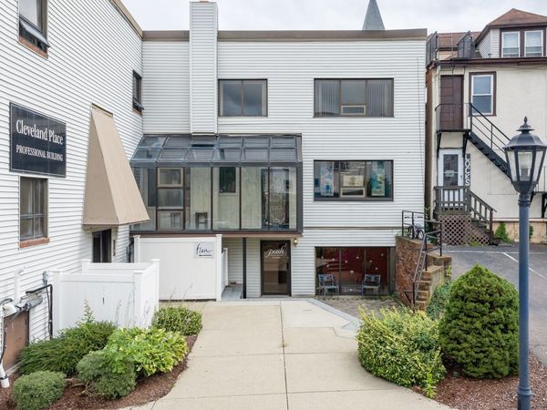 969 Main St, Unit B1, Walpole, MA 02081
