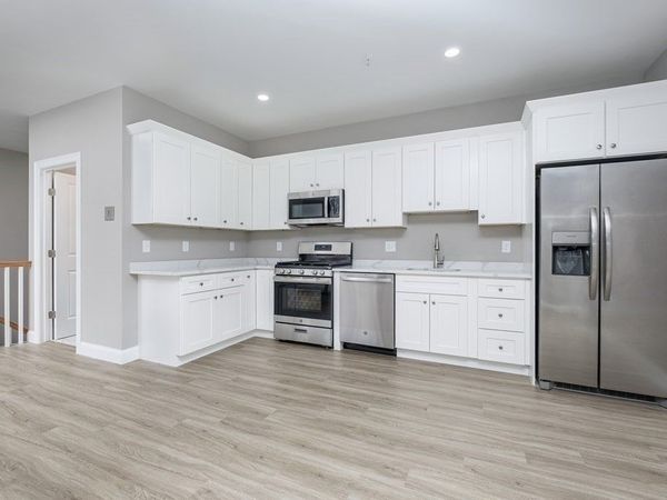 242 Mountain Ave, Unit 1, Revere, MA 02151