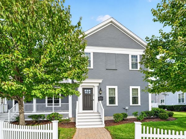 54 White St, Unit 54, Belmont, MA 02478