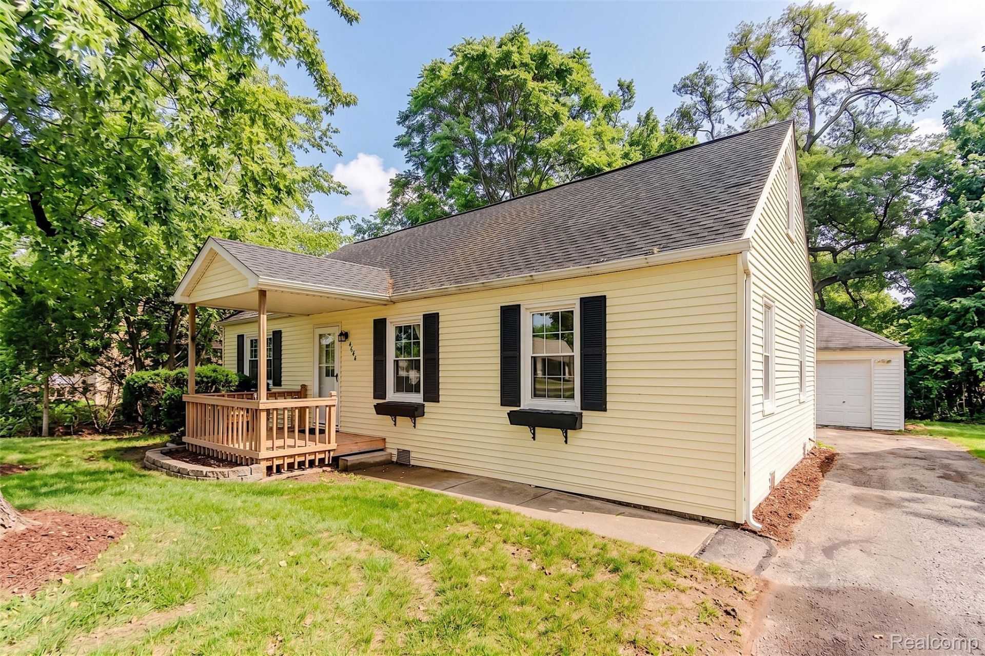 4644 Rochester Road, Royal Oak, Mi 48073 Main Photo