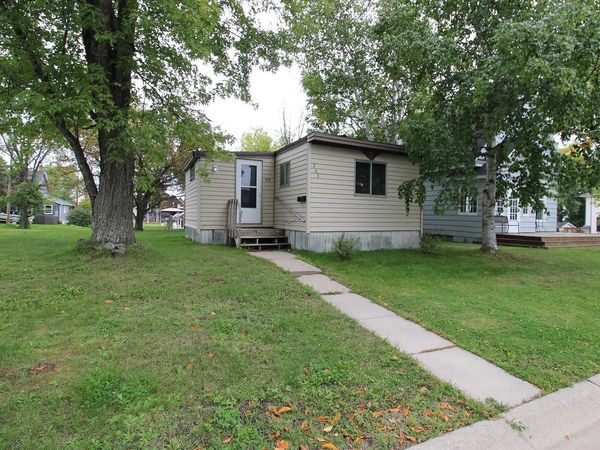 203 3rd Avenue N, Biwabik, MN 55708