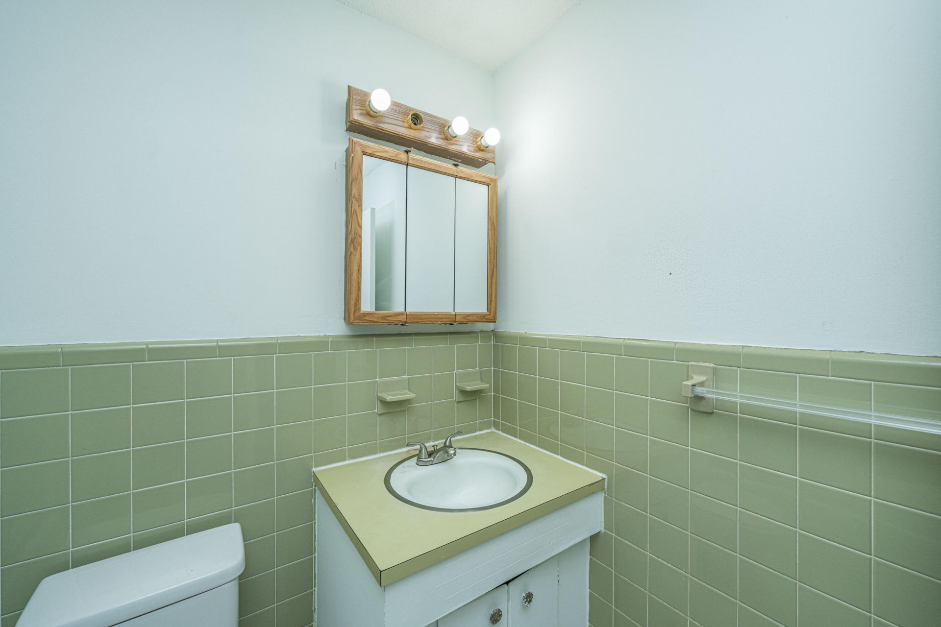 10574 Dorchester Road  Photo 13