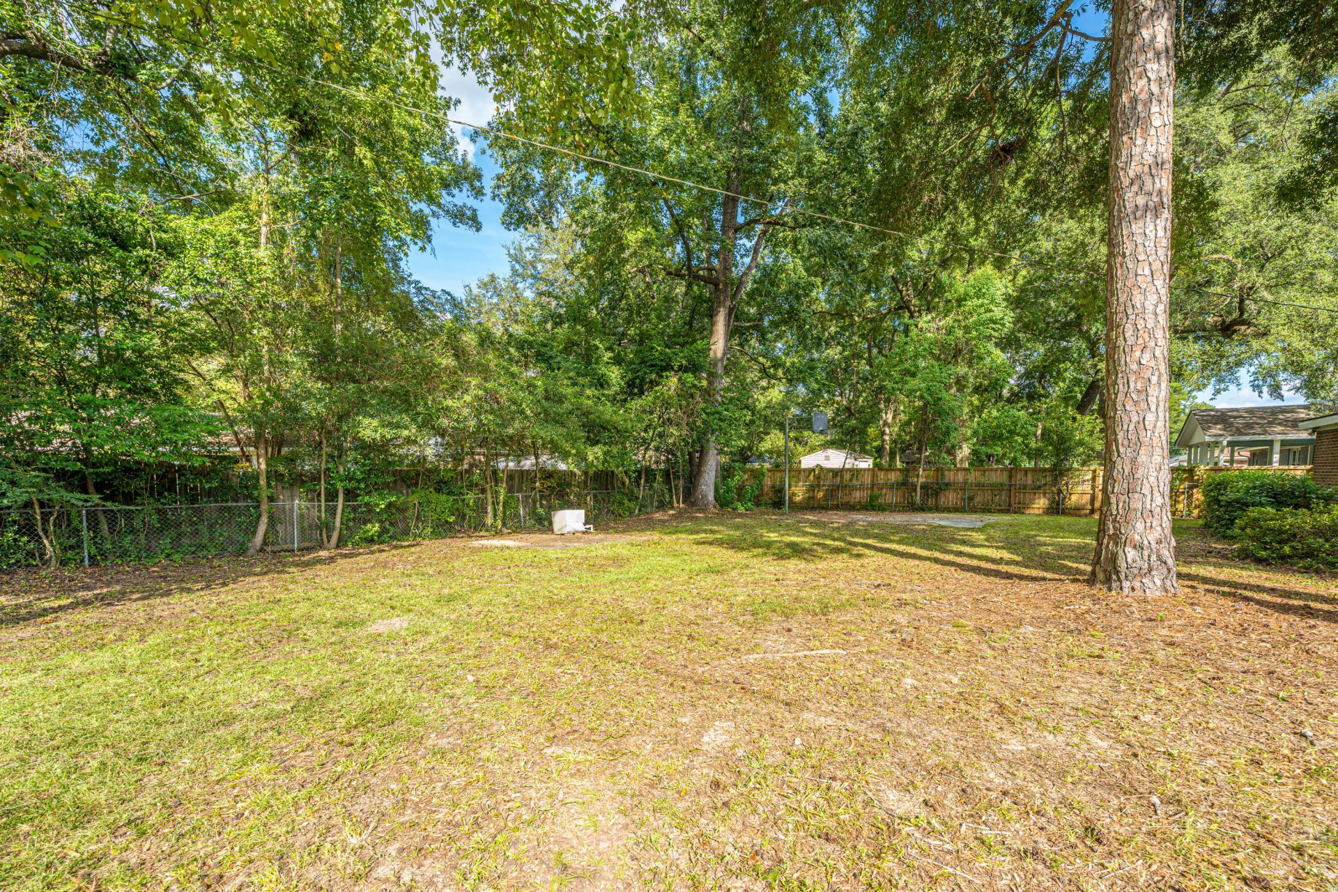 10574 Dorchester Road  Photo 25