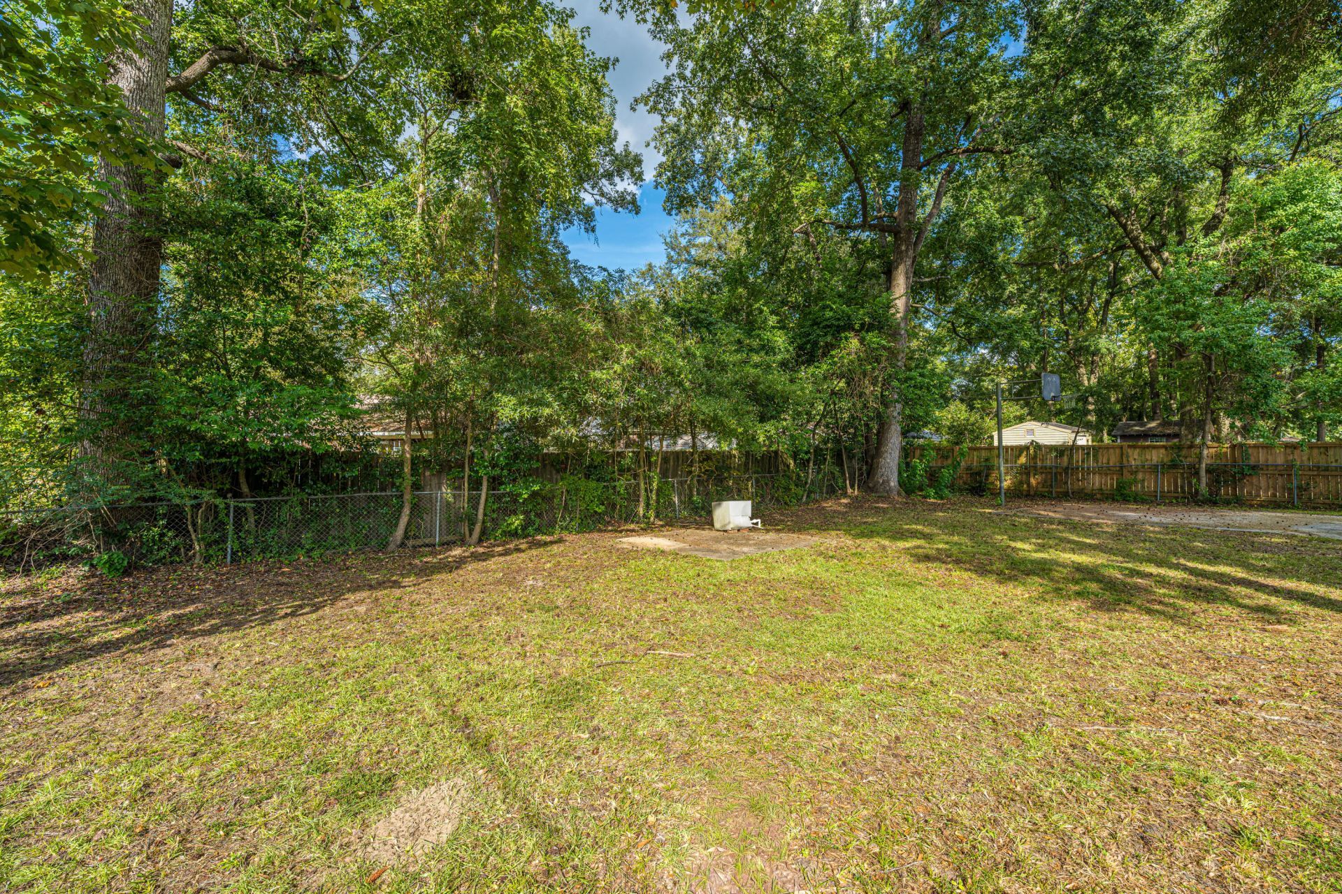 10574 Dorchester Road  Photo 26