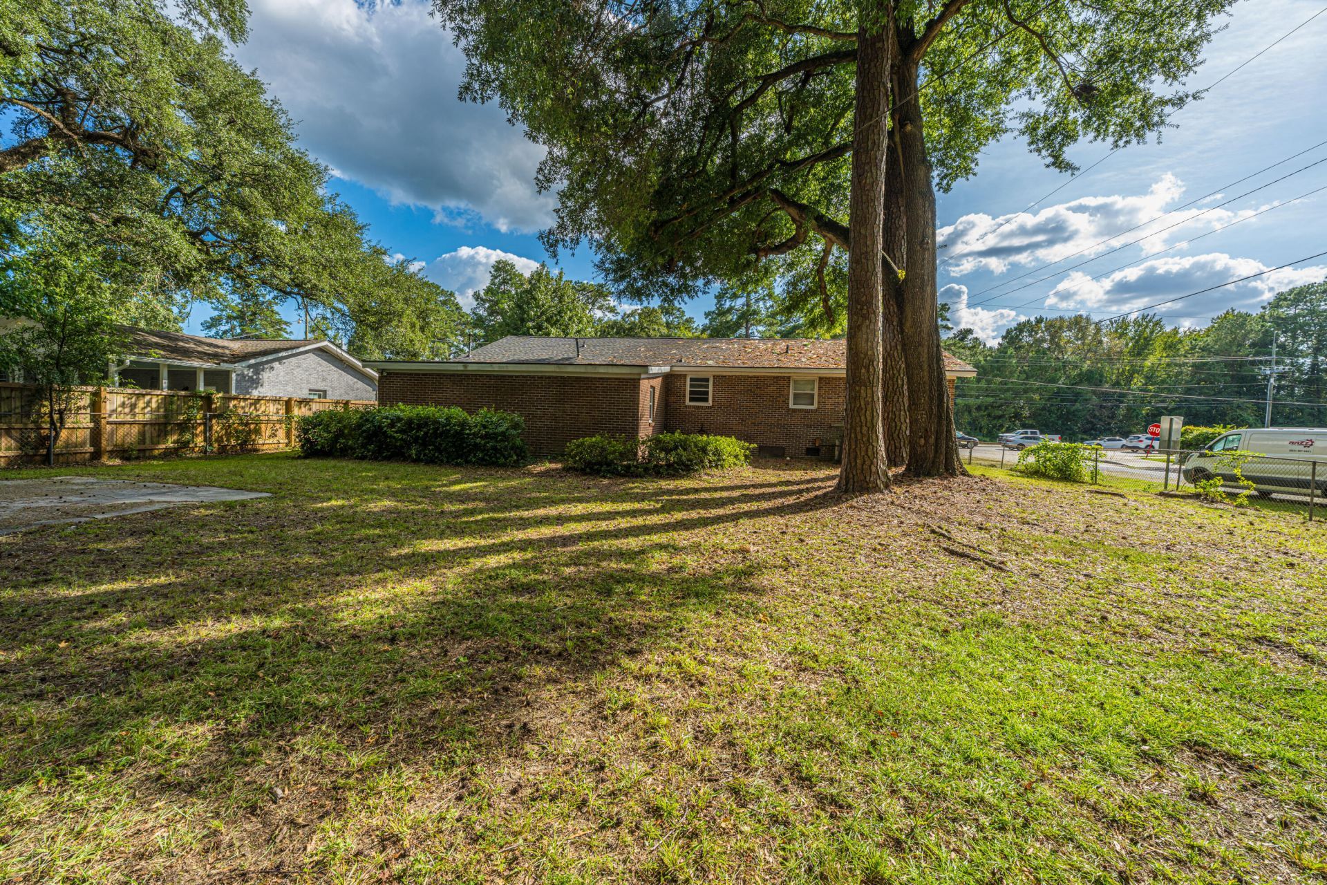 10574 Dorchester Road  Photo 27