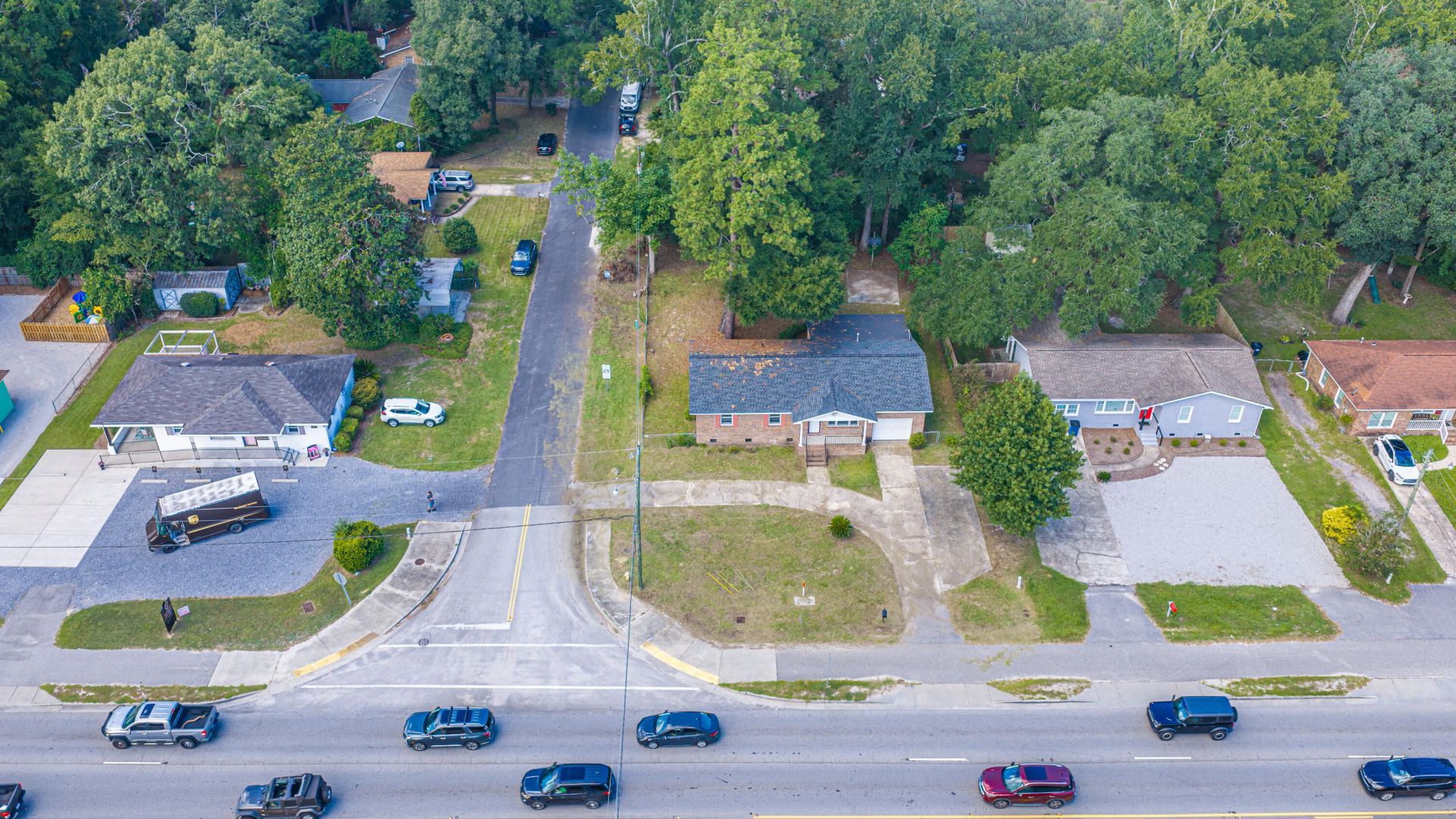 10574 Dorchester Road  Photo 30