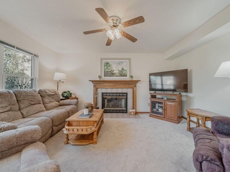 106 Wyckshire Drive , Pataskala, OH 43062 Photo 12