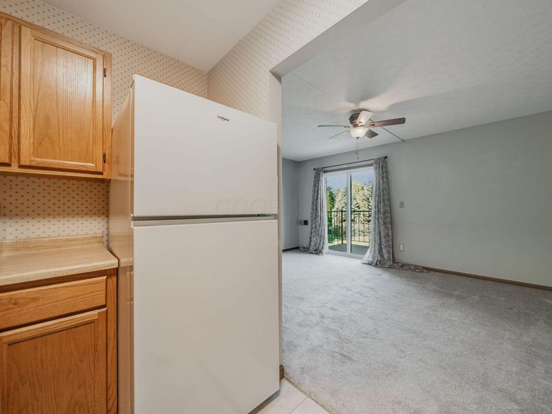 5885 Beechcroft Road , Unit 210, Columbus, OH 43229 Photo 11