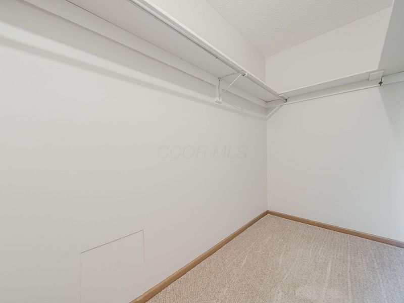 5885 Beechcroft Road , Unit 210, Columbus, OH 43229 Photo 24