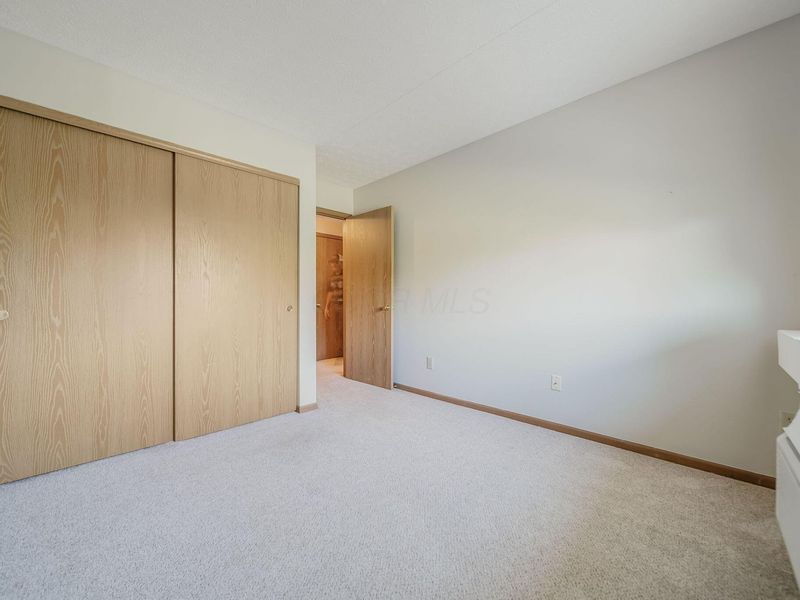 5885 Beechcroft Road , Unit 210, Columbus, OH 43229 Photo 30
