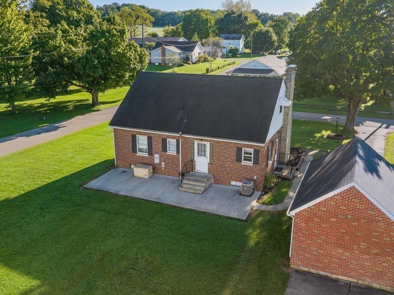 691 Jefferson Street , Utica, OH 43080 Photo 3
