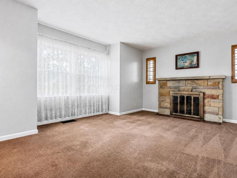 691 Jefferson Street , Utica, OH 43080 Photo 9