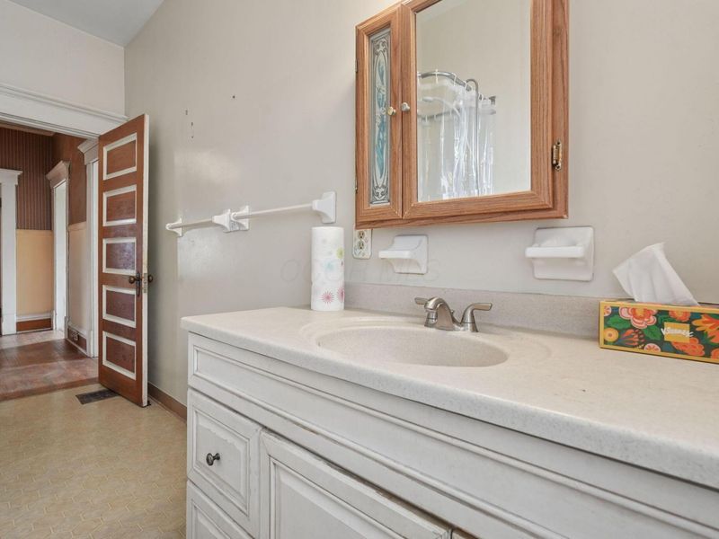 63 Latta Avenue, Columbus, OH 43205 Photo 38