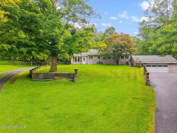 493 Prospect Street, Montrose, PA 18801
