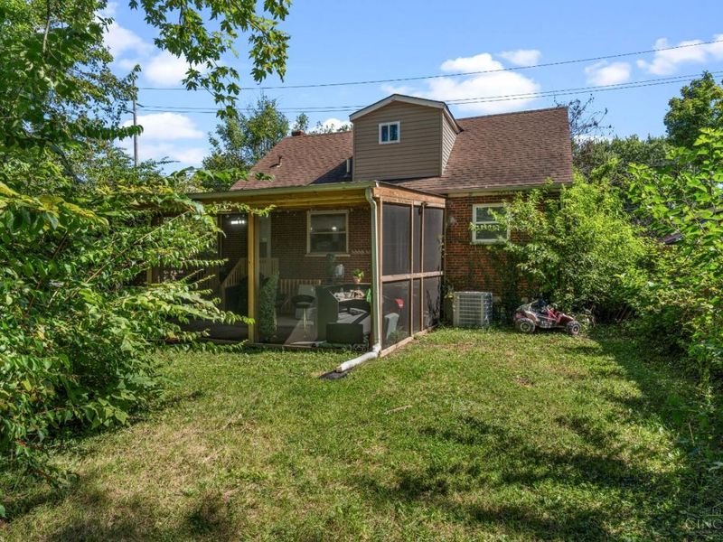 9287 Coogan Drive, Colerain Township, OH 45231 Photo 5