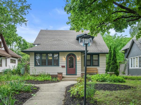 2181 N 53rd STREET, Milwaukee, WI 53208