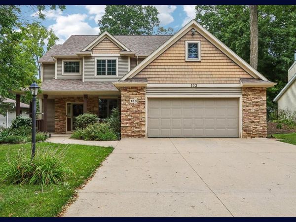 133 Phillips LANE, Lake Mills, WI 53551