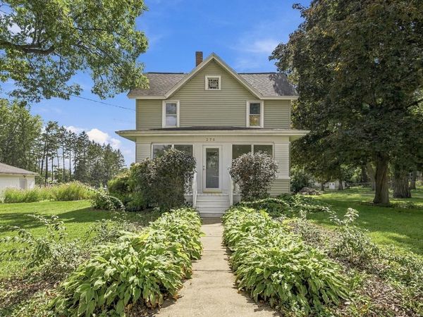 276 Milwaukee AVENUE, Waterloo, WI 53594