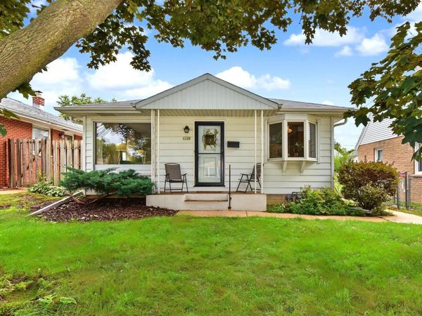 1120 S 102nd STREET, West Allis, WI 53214