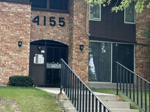 4155 W Rivers Edge CIRCLE, Unit 10, Brown Deer, WI 53209