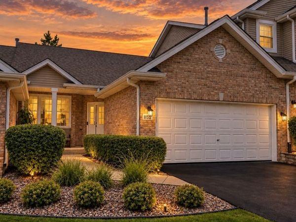 11512 Lake Shore Drive , Orland Park, IL 60467