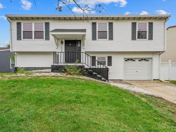 20558 S Graceland Lane , Frankfort, IL 60423