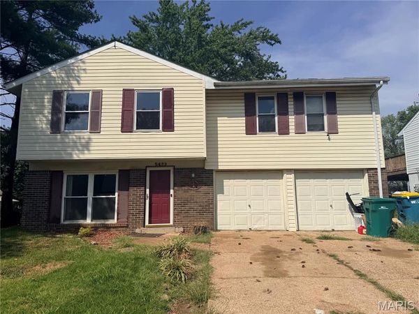 5429 Nantucket Court , High Ridge, MO 63049