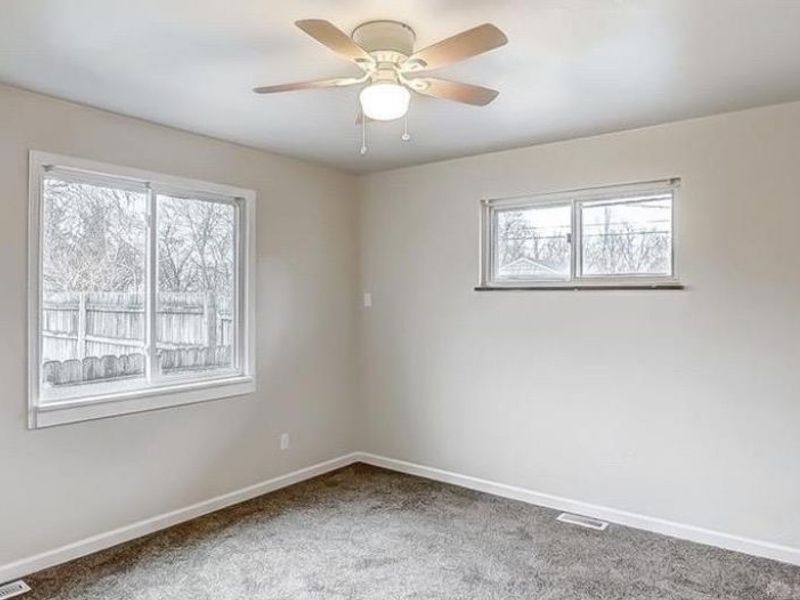 555 East Drive, Dayton, OH 45419 Photo 17