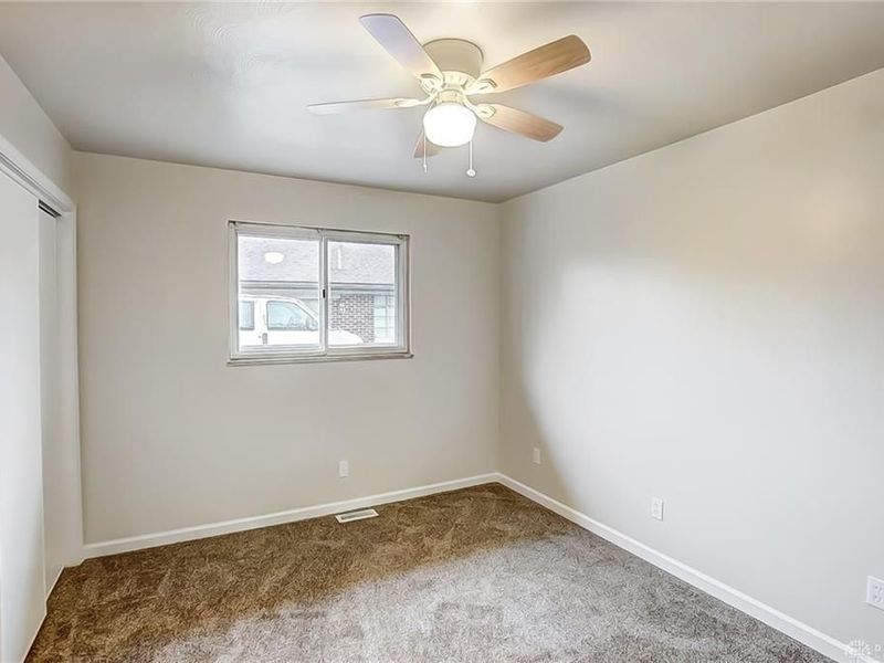 555 East Drive, Dayton, OH 45419 Photo 20