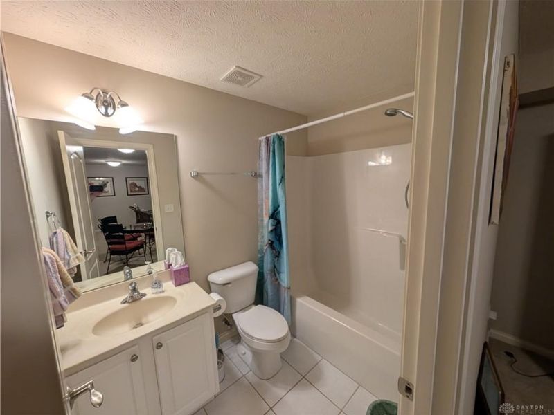 5981 Oak Ridge Drive, Huber Heights, OH 45424 Photo 41