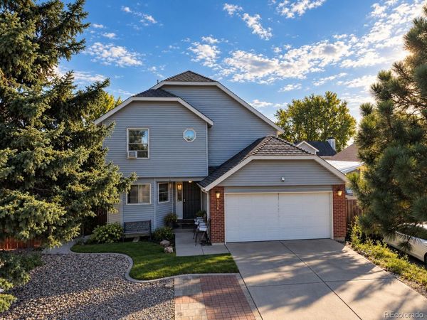 4336 Del Rio Court , Denver, CO 80239