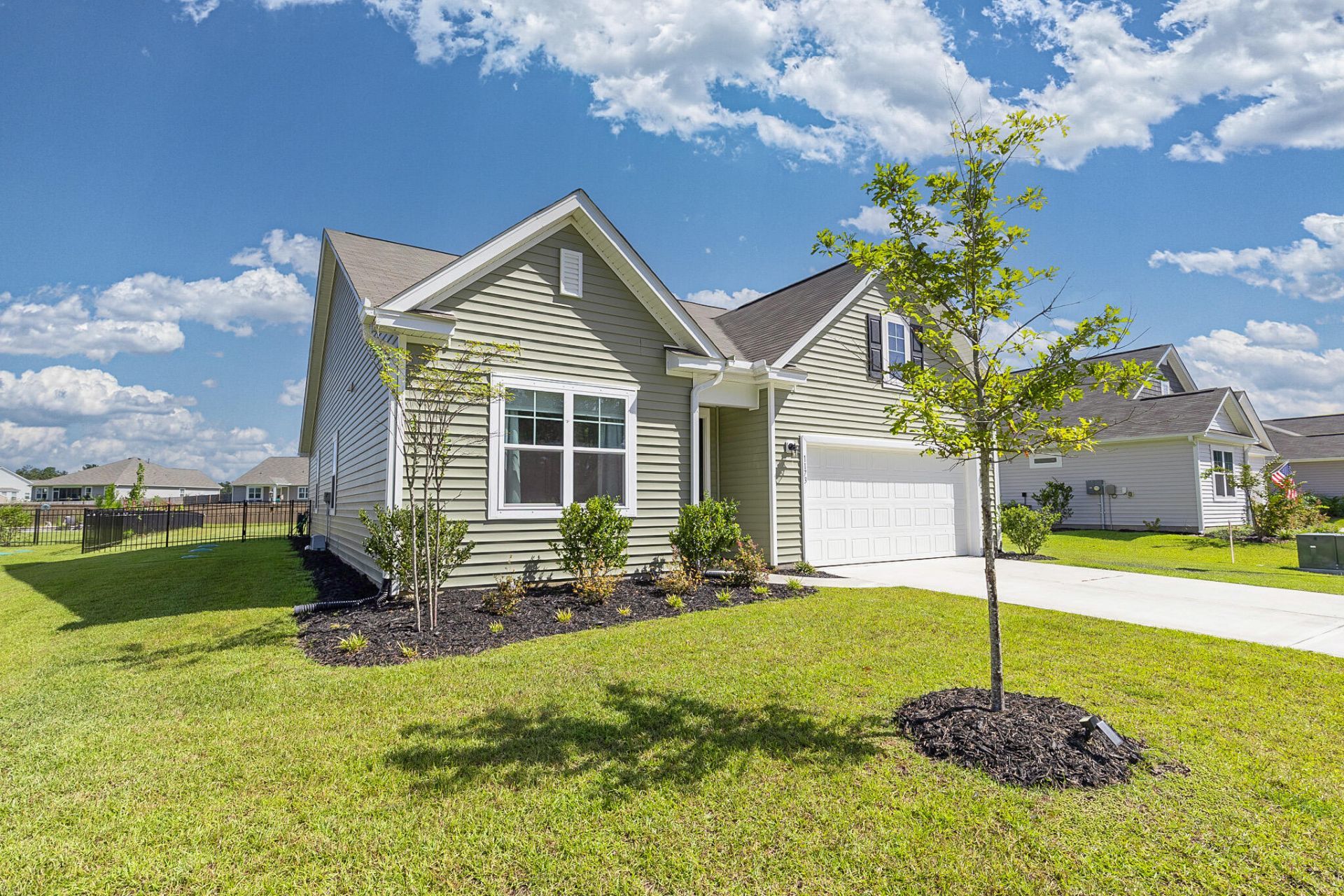 1173 Wading Point Boulevard Photo 4