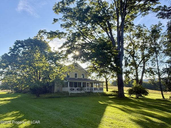 230 Church Road, Harveys Lake, PA 18618