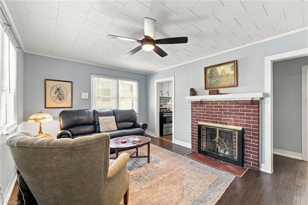 1115 Graham Street, Burlington, NC 27217 Main Photo